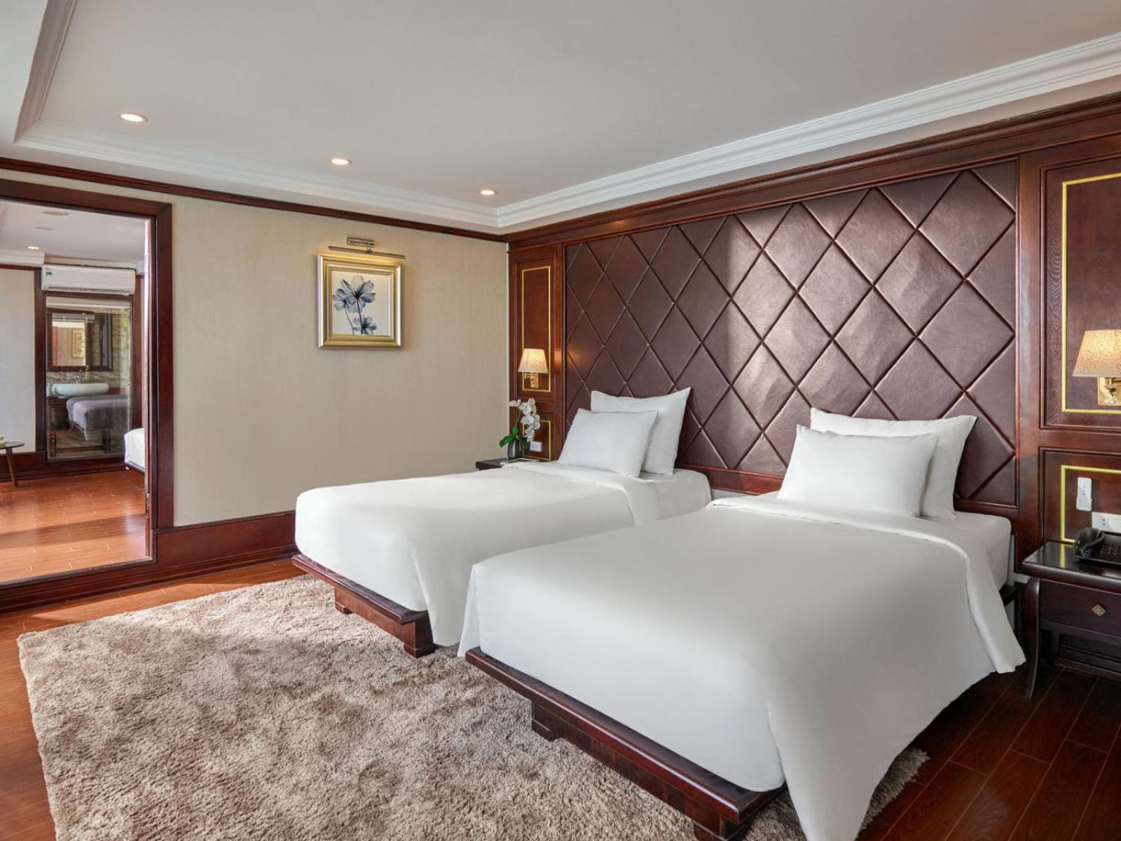 Lotus Boutique Cruise Hotell Ha Long Exteriör bild
